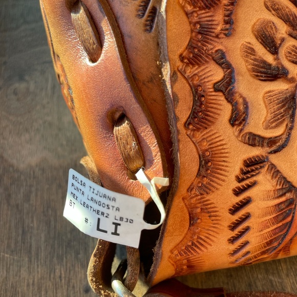 Authentic 100% Leather handmade in Mexico printed satchel Bag - Picture 3 of 8